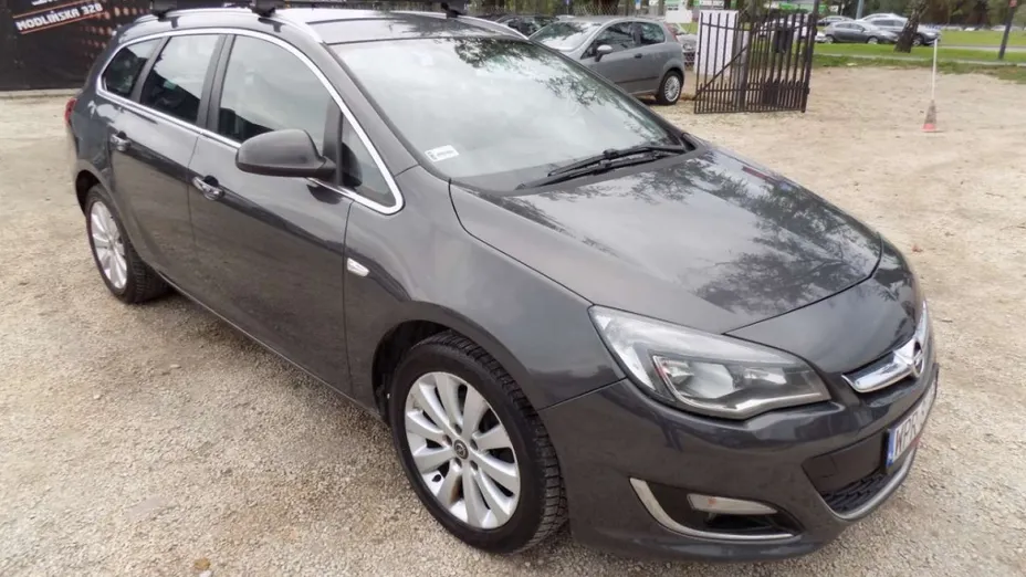 OPEL Astra -