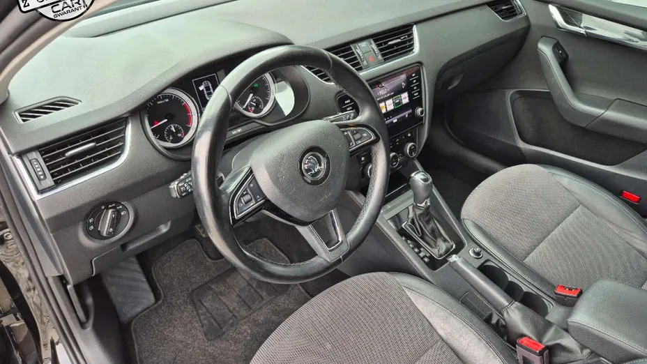 SKODA Octavia -