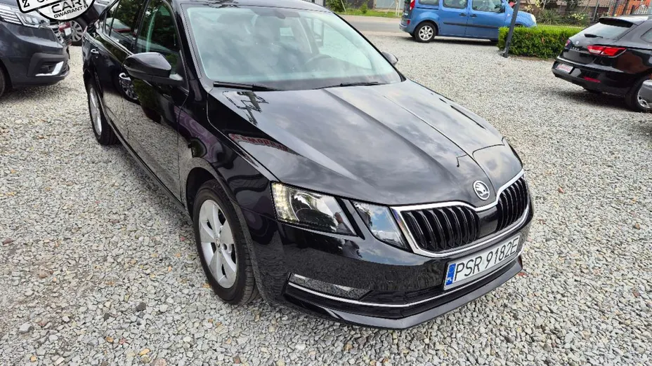 SKODA Octavia -
