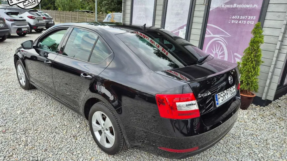 SKODA Octavia -