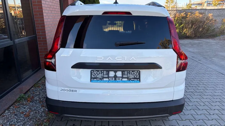 DACIA Jogger -