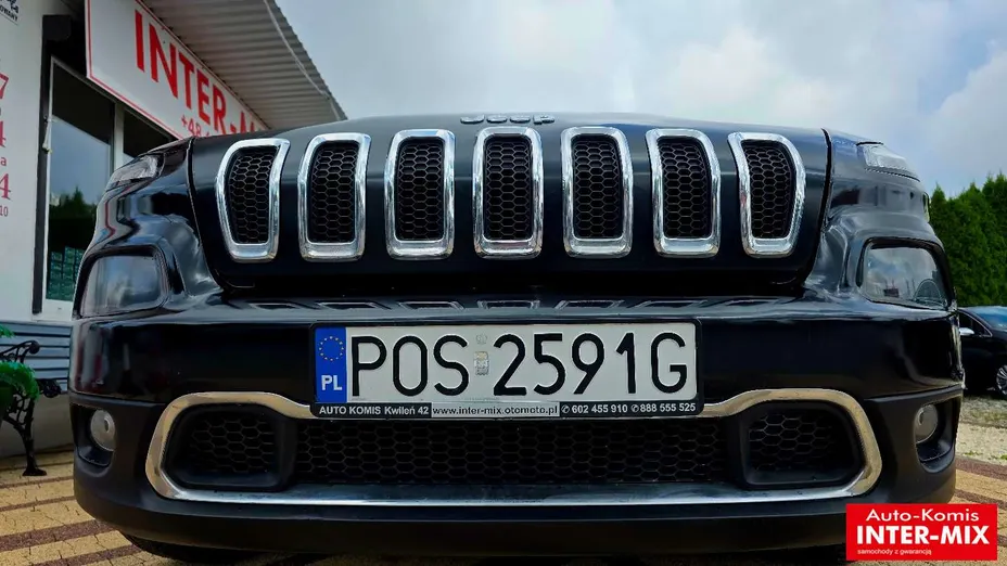 JEEP Cherokee -