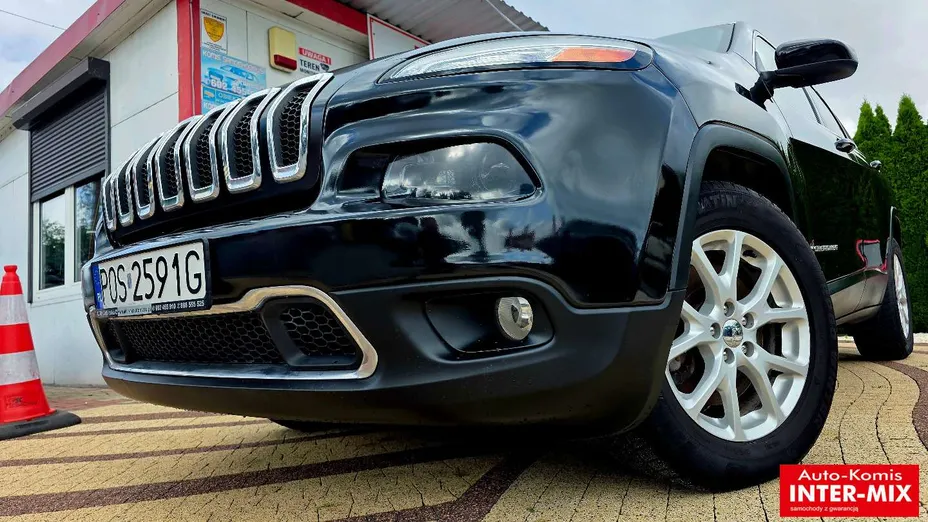JEEP Cherokee -