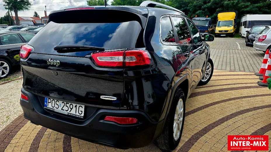 JEEP Cherokee -