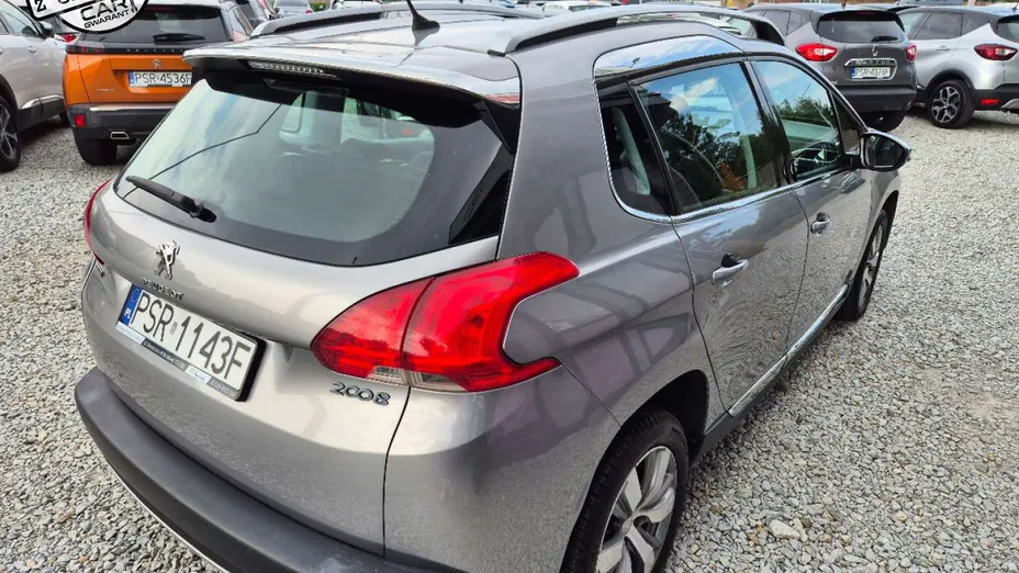 PEUGEOT 2008 -