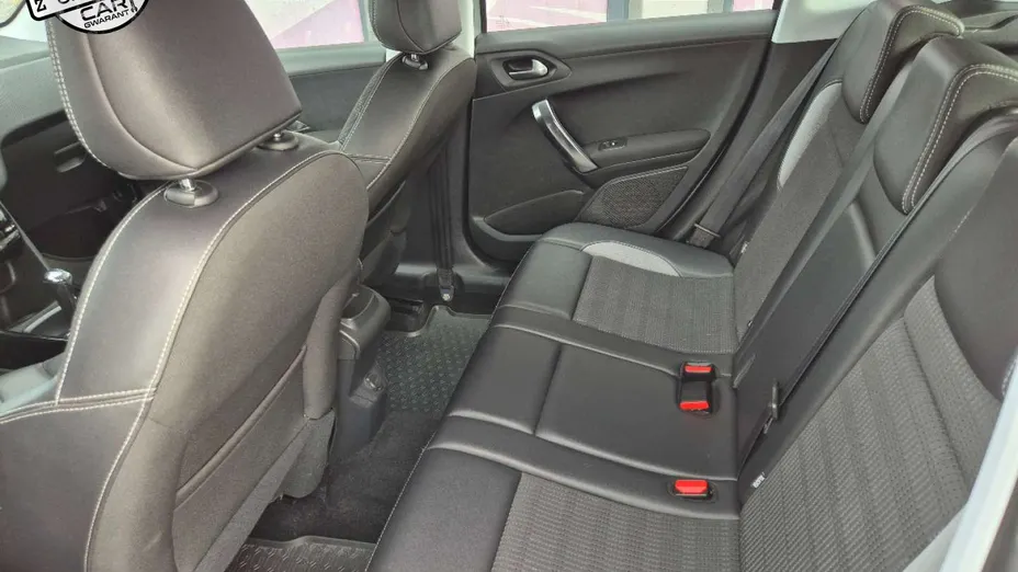 PEUGEOT 2008 -