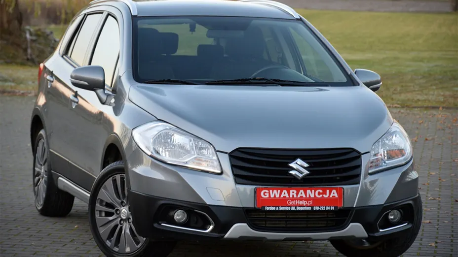 SUZUKI SX4 -