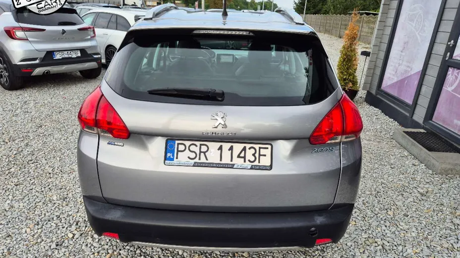 PEUGEOT 2008 -