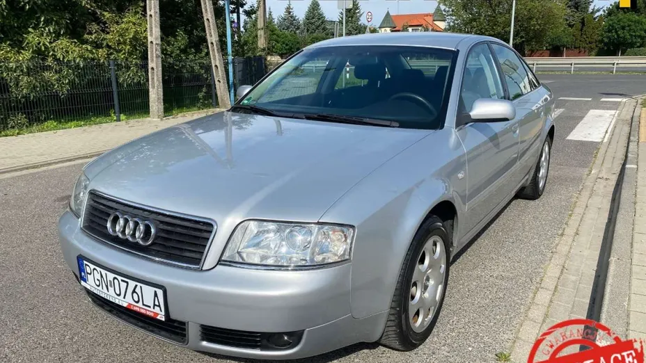 AUDI A6 -