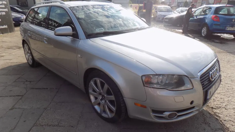AUDI A4 Avant -