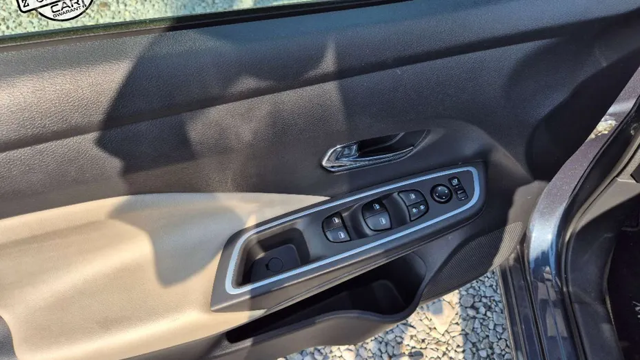 NISSAN Micra -