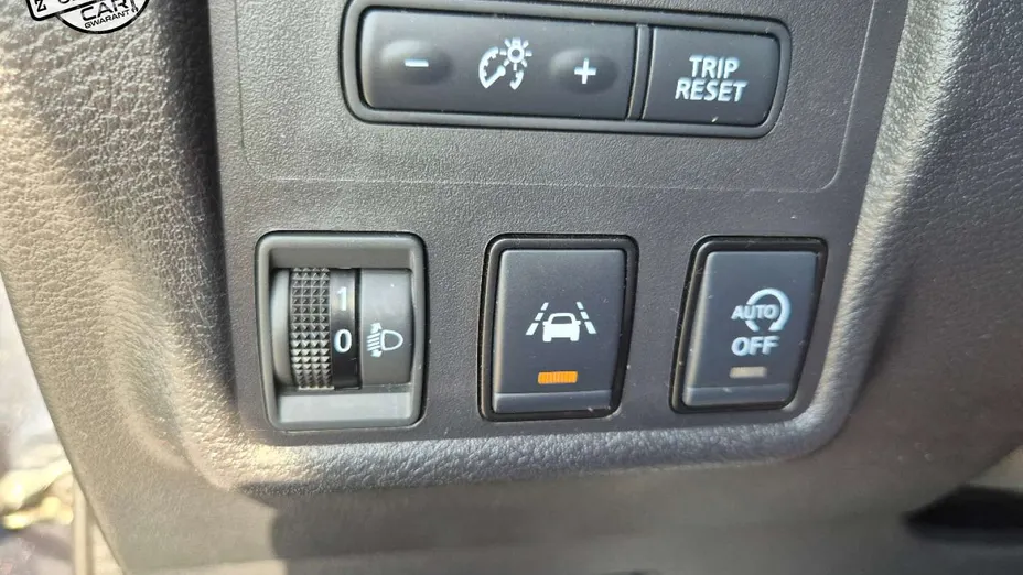 NISSAN Micra -