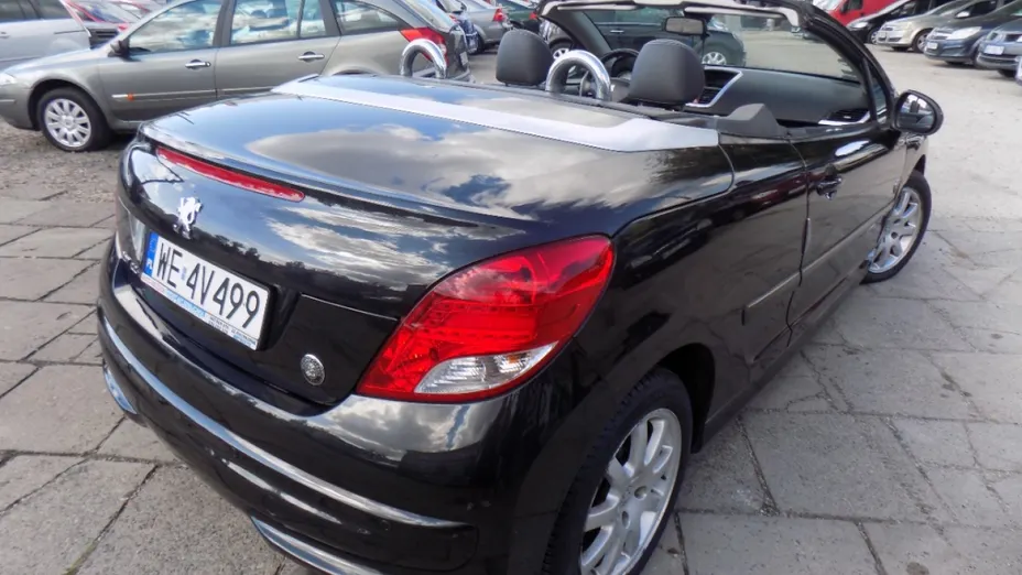 PEUGEOT 207 -