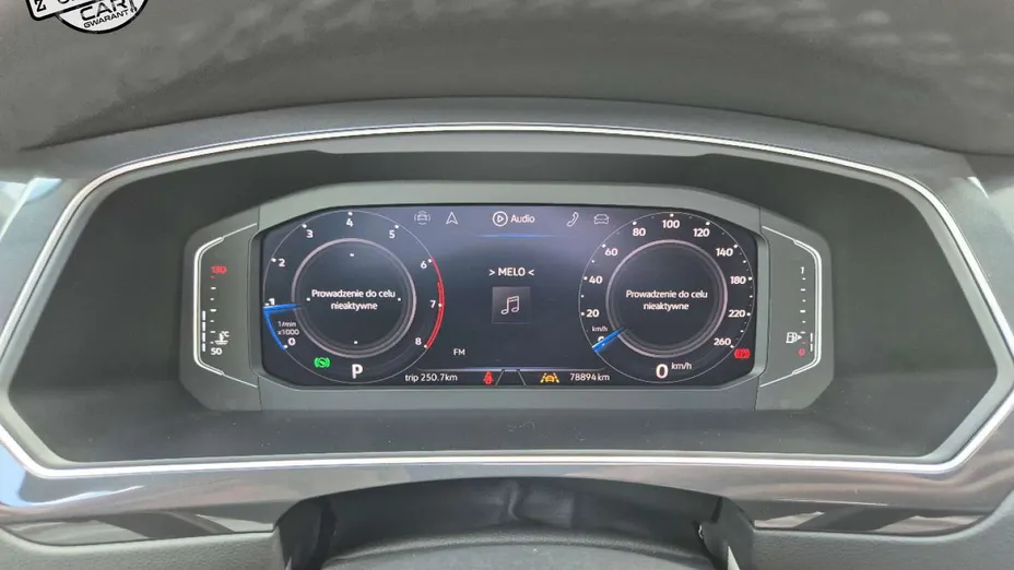 VOLKSWAGEN Tiguan -