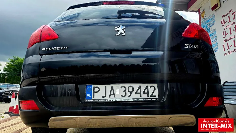 PEUGEOT 3008 -