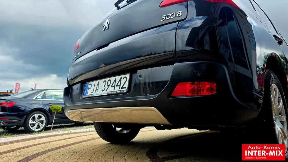 PEUGEOT 3008 -