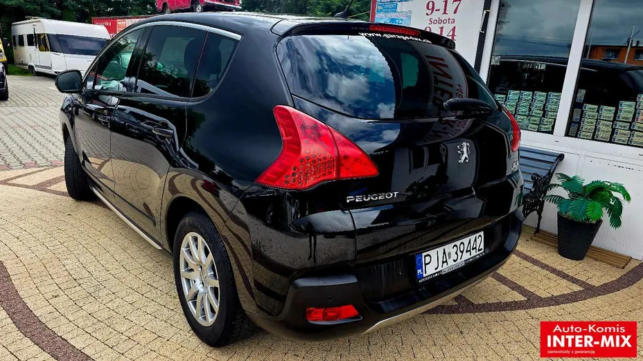 PEUGEOT 3008 -
