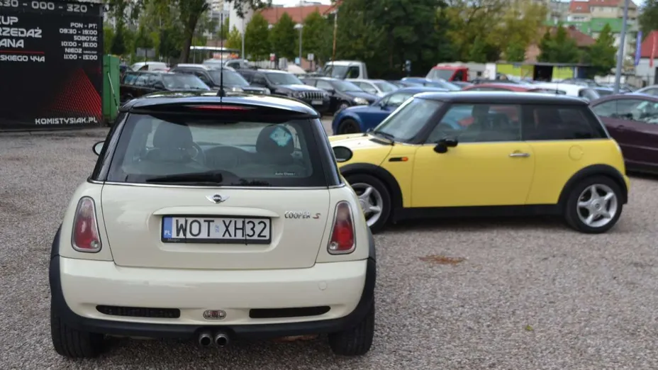MINI Cooper -