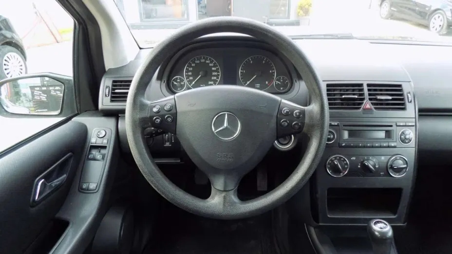 MERCEDES-BENZ A Klasa -