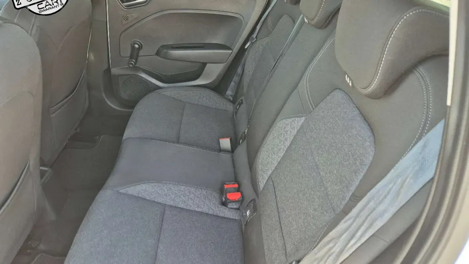 RENAULT Clio -