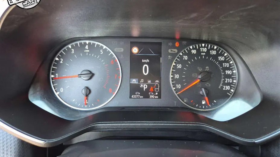 RENAULT Clio -