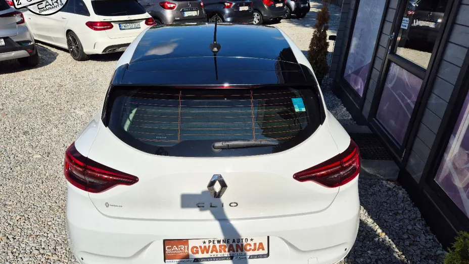 RENAULT Clio -