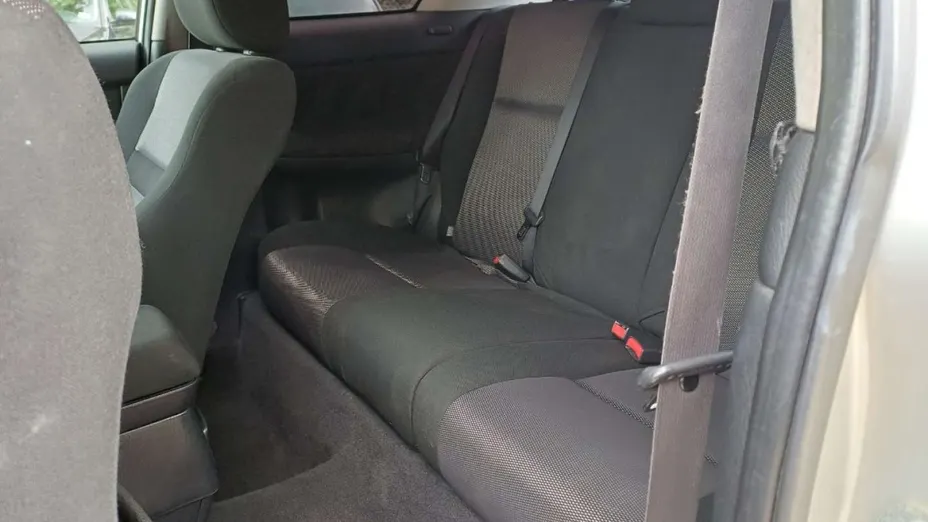 TOYOTA Corolla -