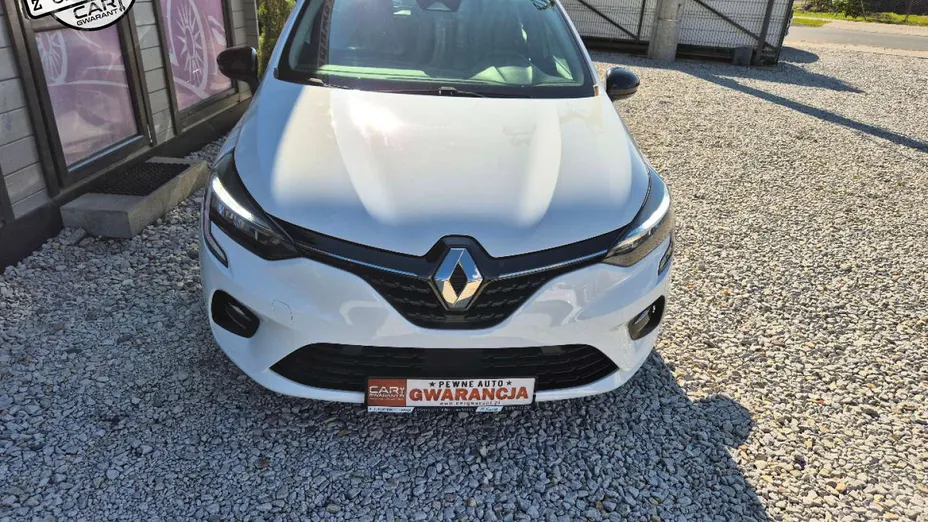 RENAULT Clio -