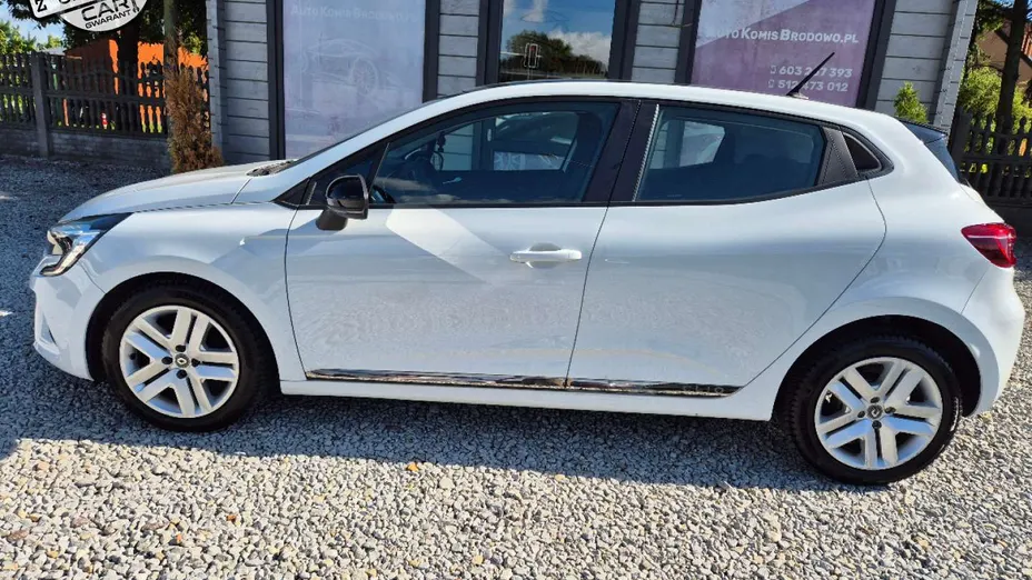 RENAULT Clio -