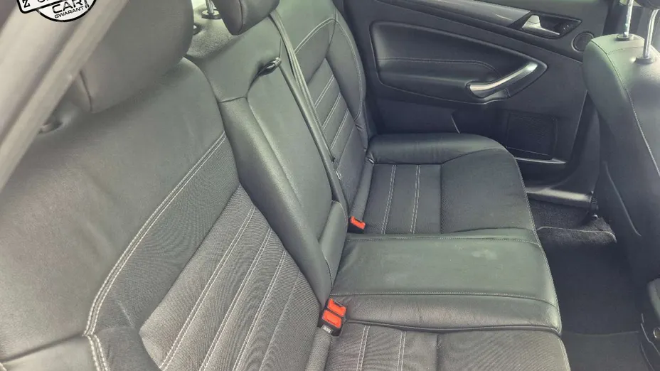 FORD Mondeo -