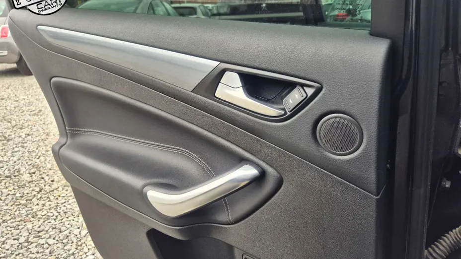 FORD Mondeo -