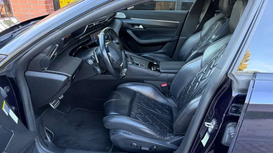 PEUGEOT 508 -