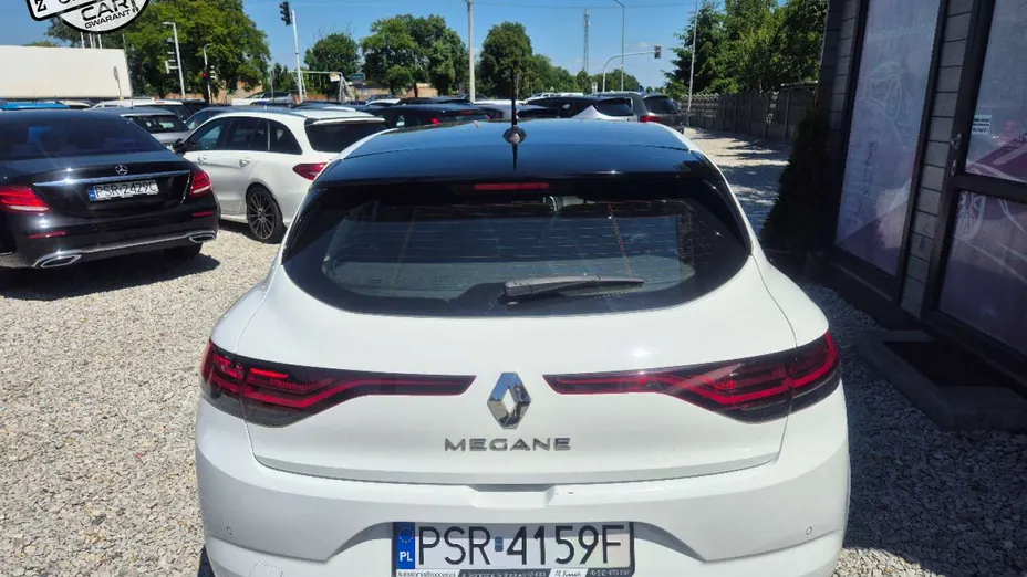 RENAULT Megane -