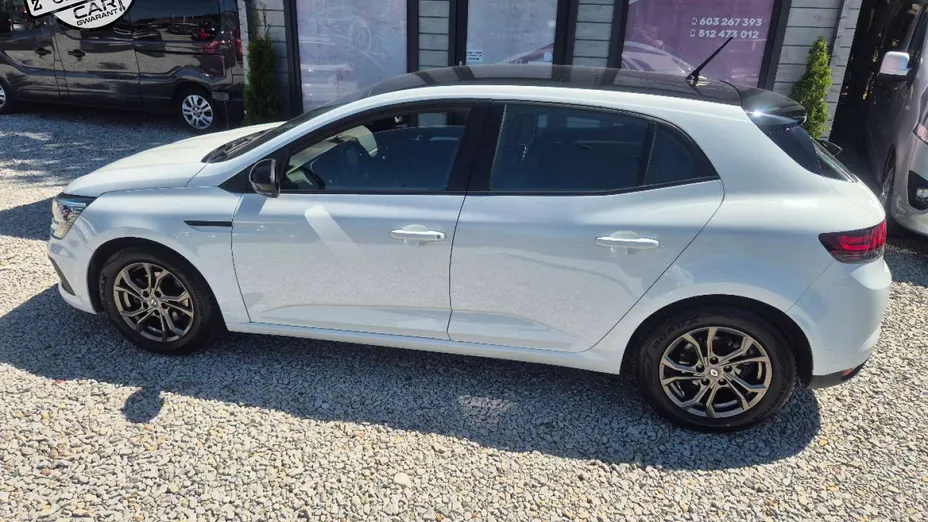 RENAULT Megane -