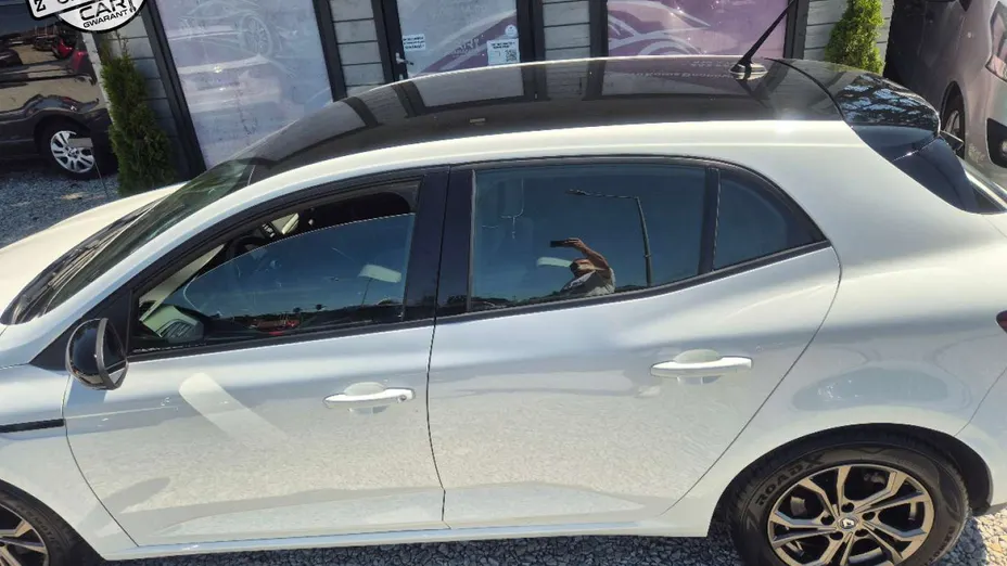 RENAULT Megane -