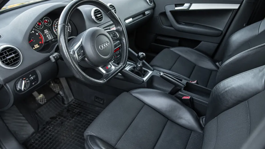 AUDI A3 -