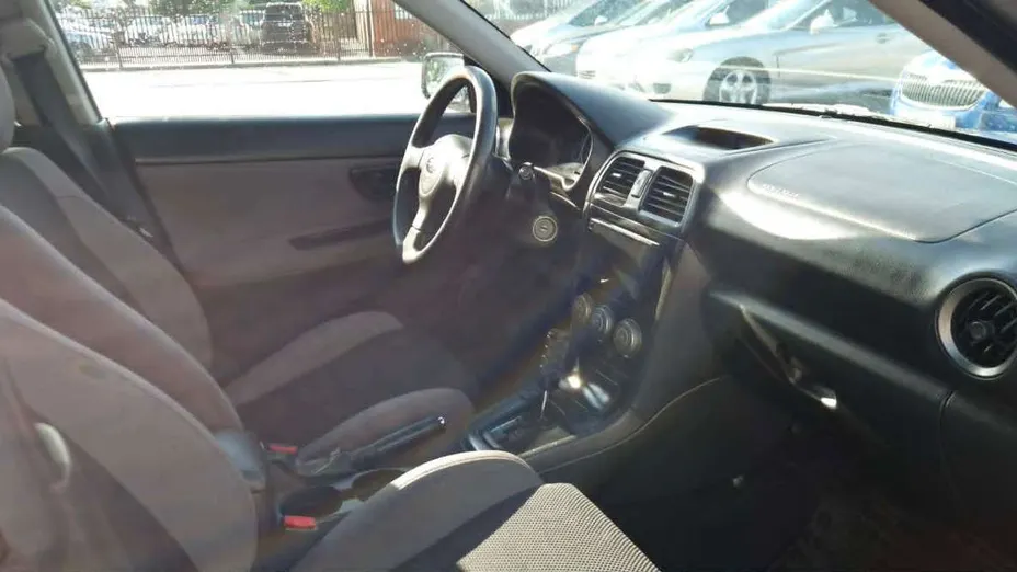 SUBARU Impreza -