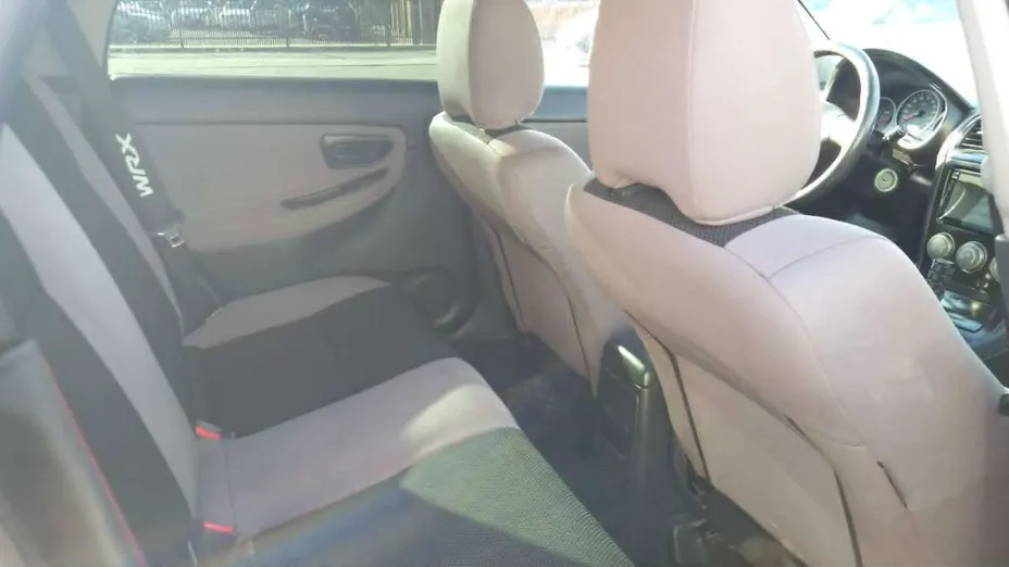 SUBARU Impreza -