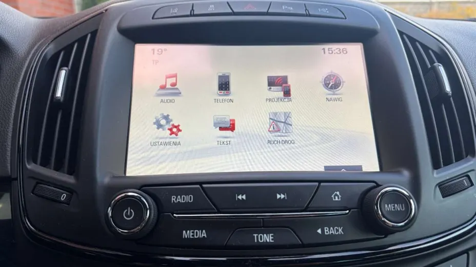 OPEL Insignia -