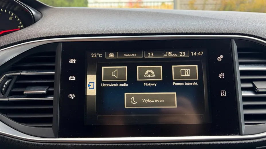 PEUGEOT 308 -