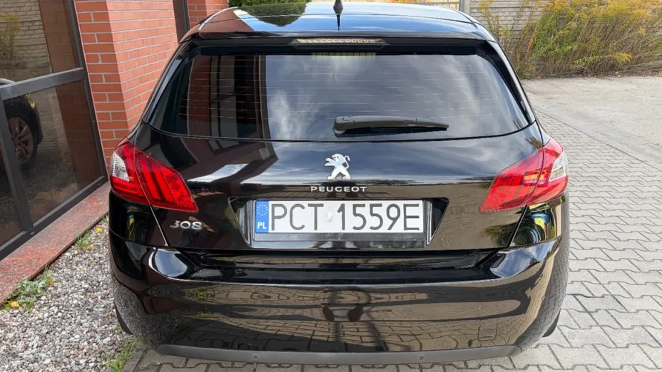 PEUGEOT 308 -