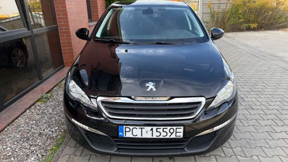 PEUGEOT 308 -
