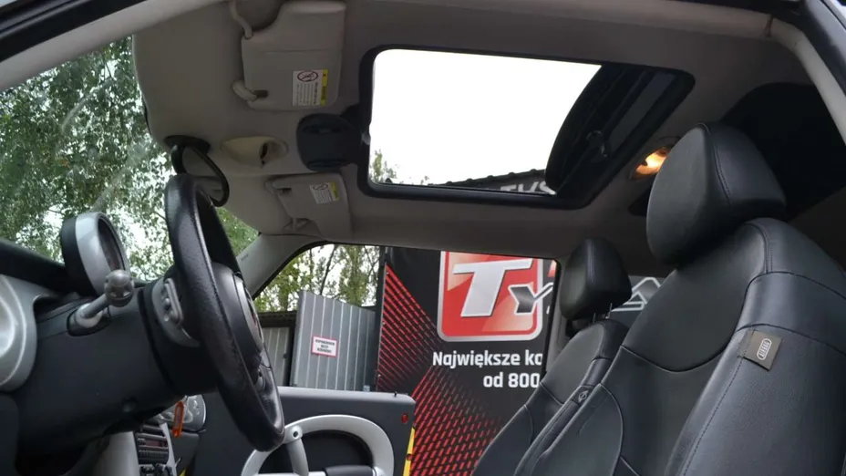 MINI Cooper -
