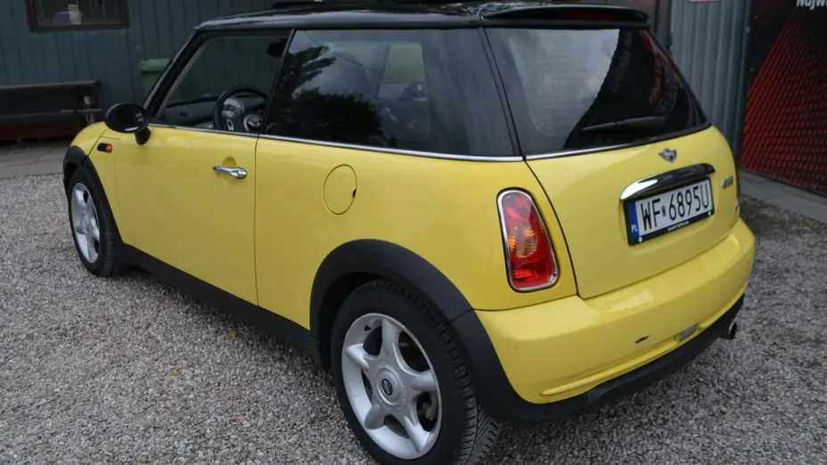 MINI Cooper -