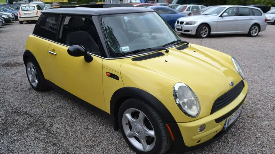 MINI Cooper -