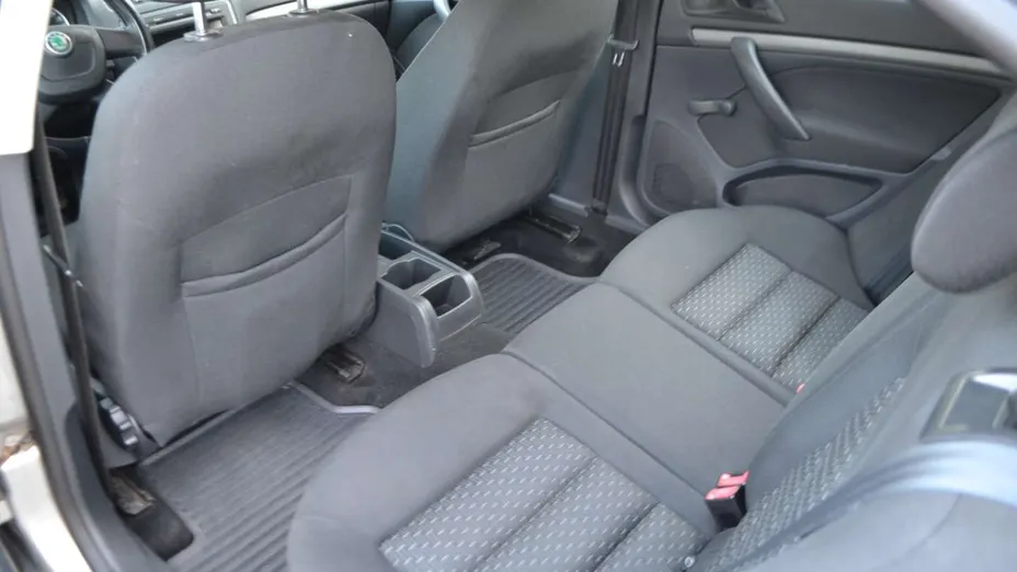 SKODA Octavia -