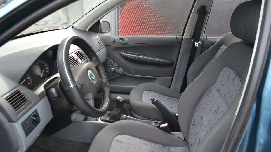 SKODA Fabia -
