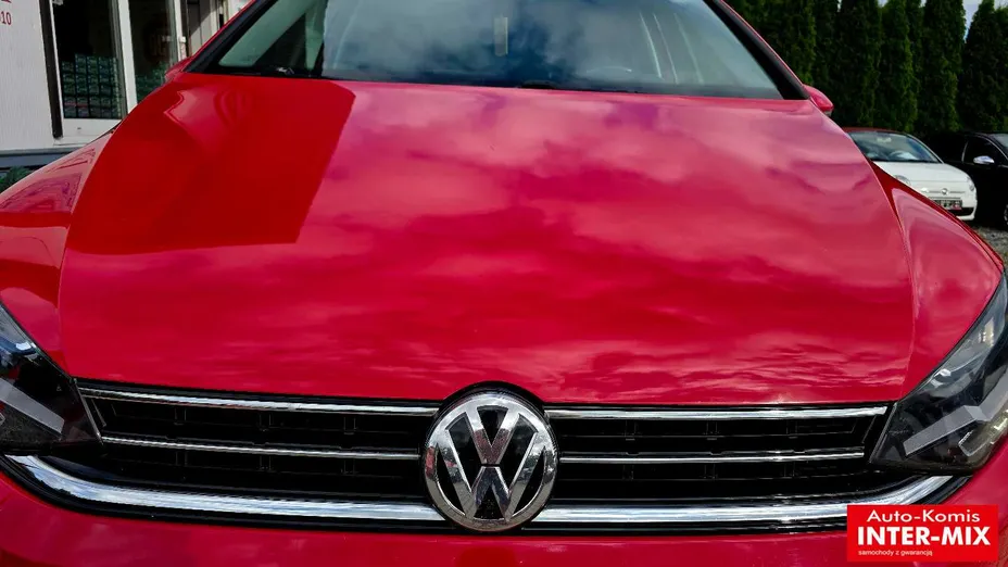 VOLKSWAGEN Golf Sportsvan -