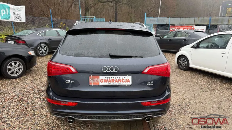 AUDI Q5 -