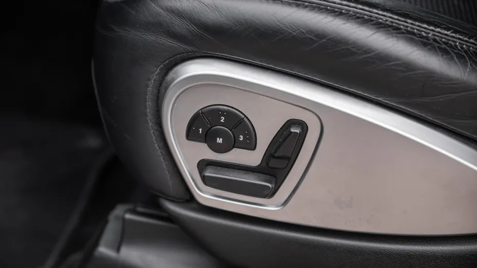 MERCEDES-BENZ ML -